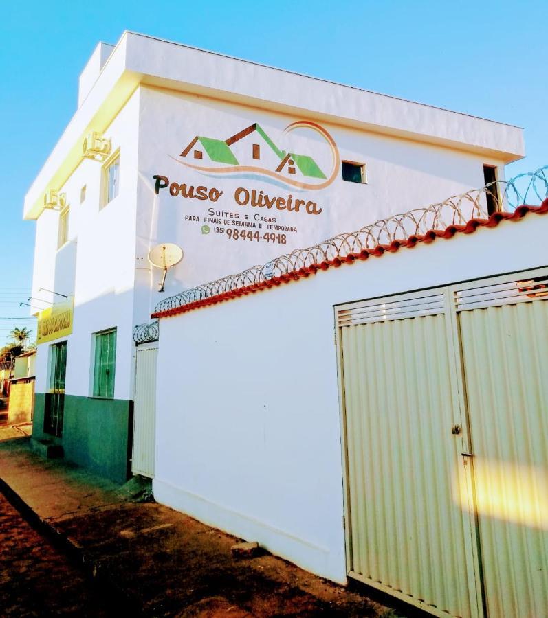 Pouso Oliveira Suites São João Batista do Glória Exterior foto